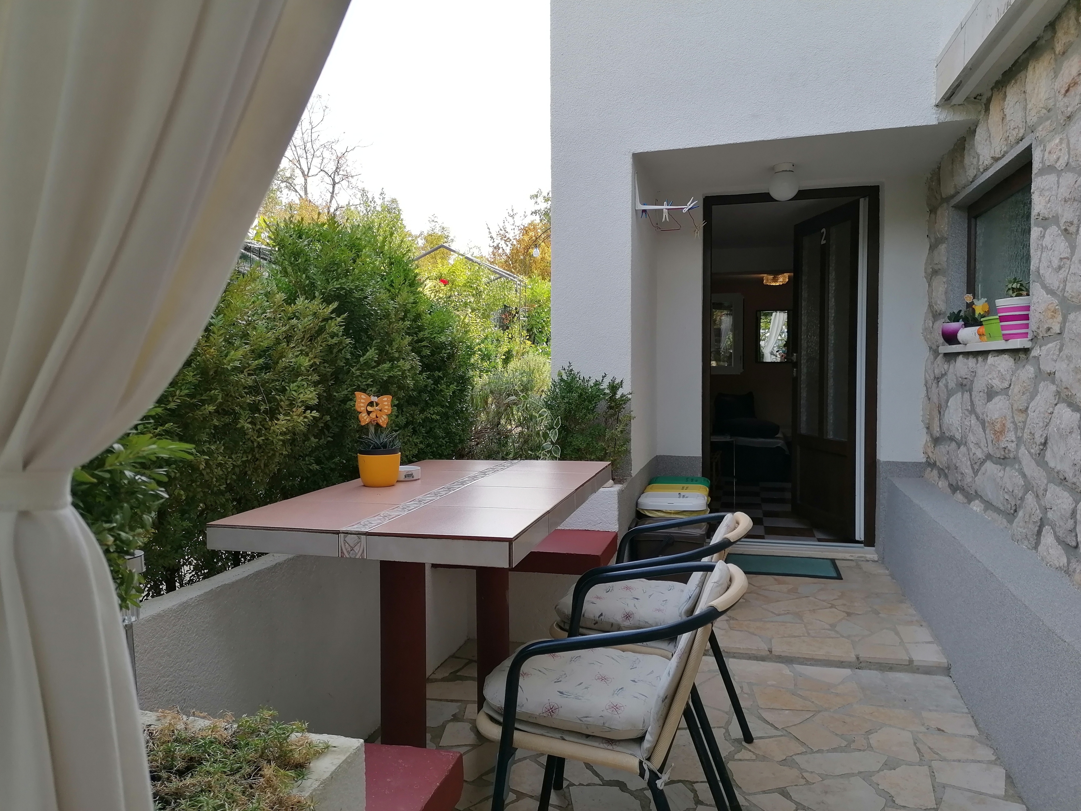 Two bedroom apartment with terrace Njivice, Krk  A-b