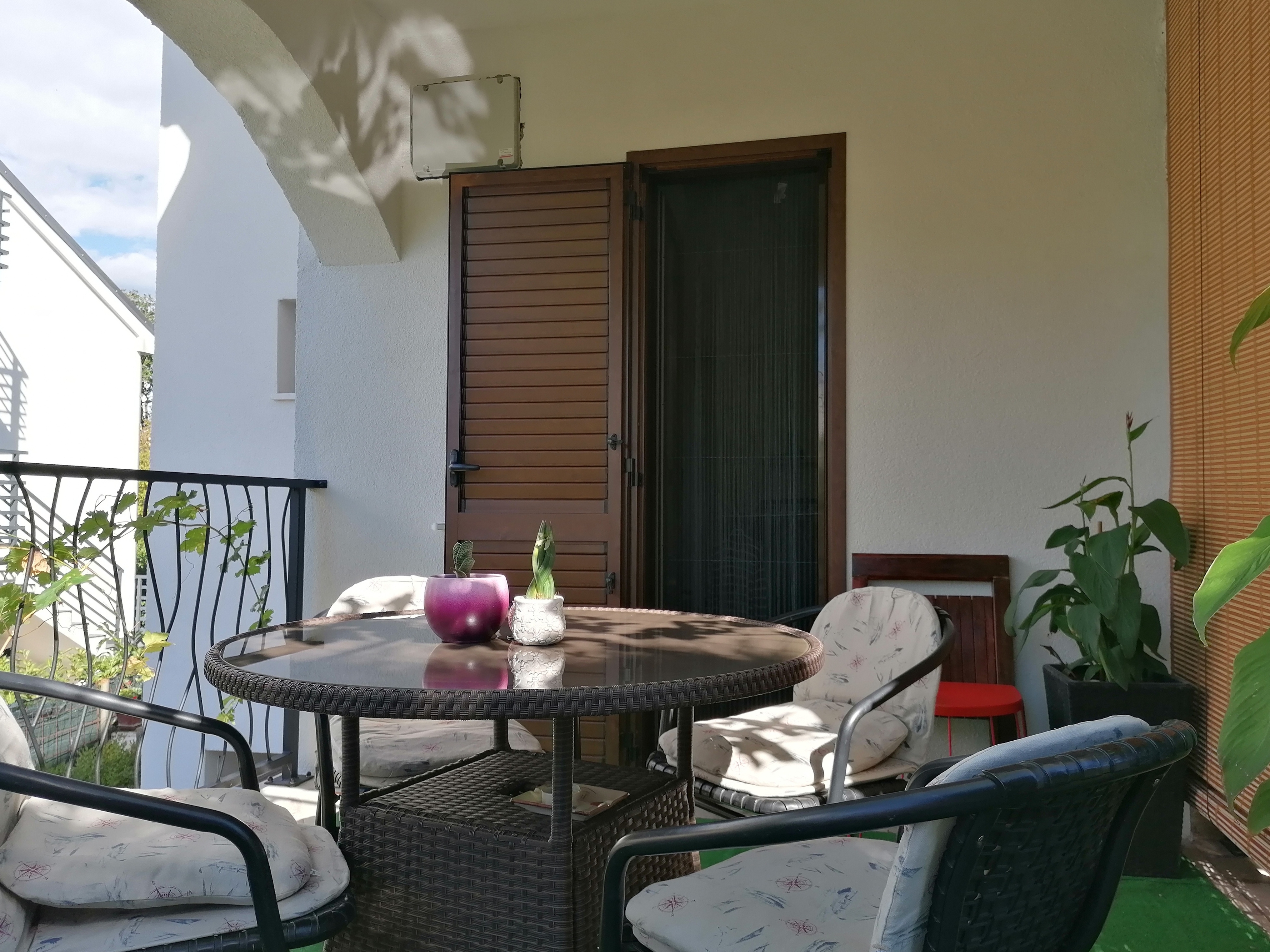 Two bedroom apartment with terrace Njivice, Krk  A-b