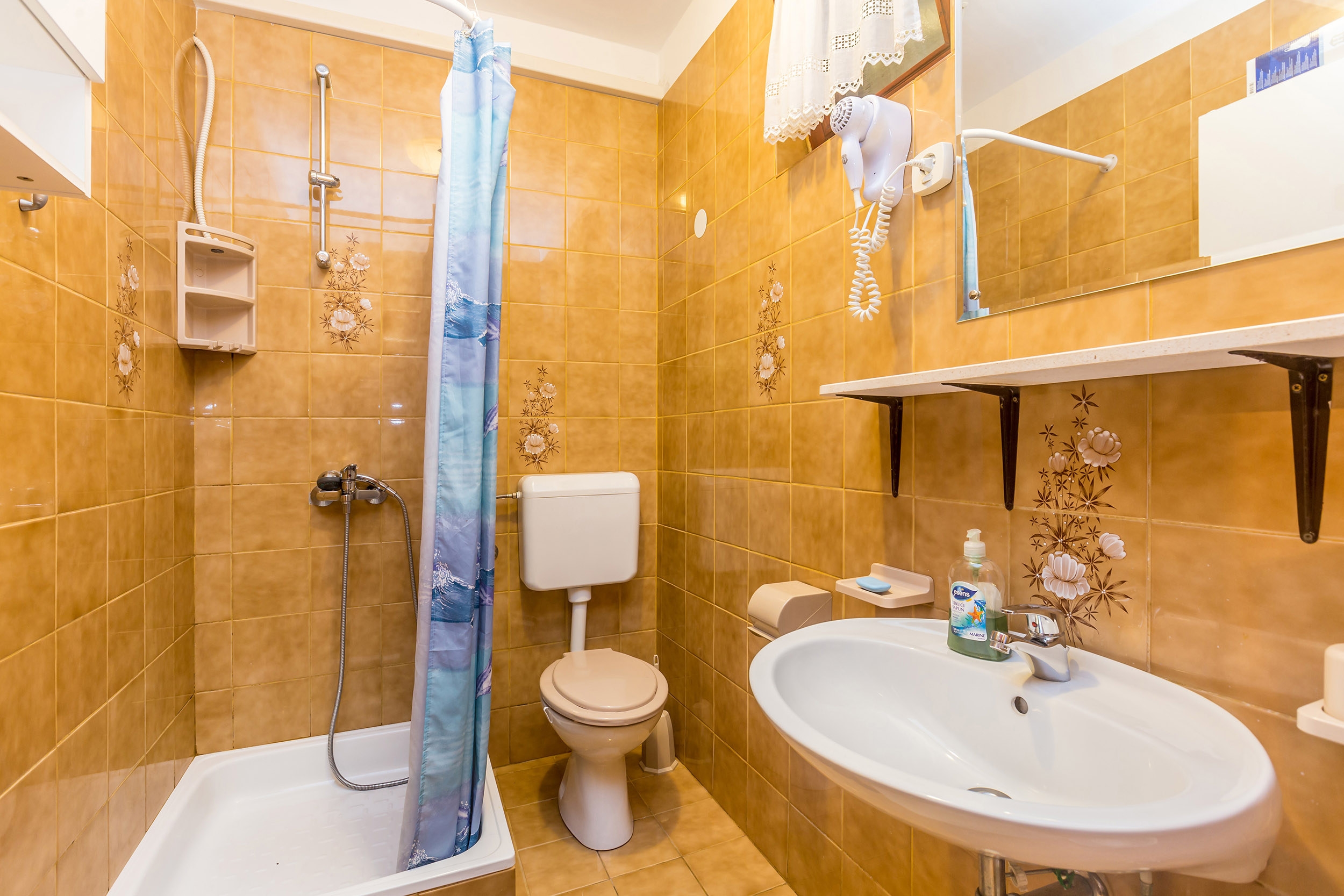 Studio flat with terrace and sea view Njivice, Krk  AS-a