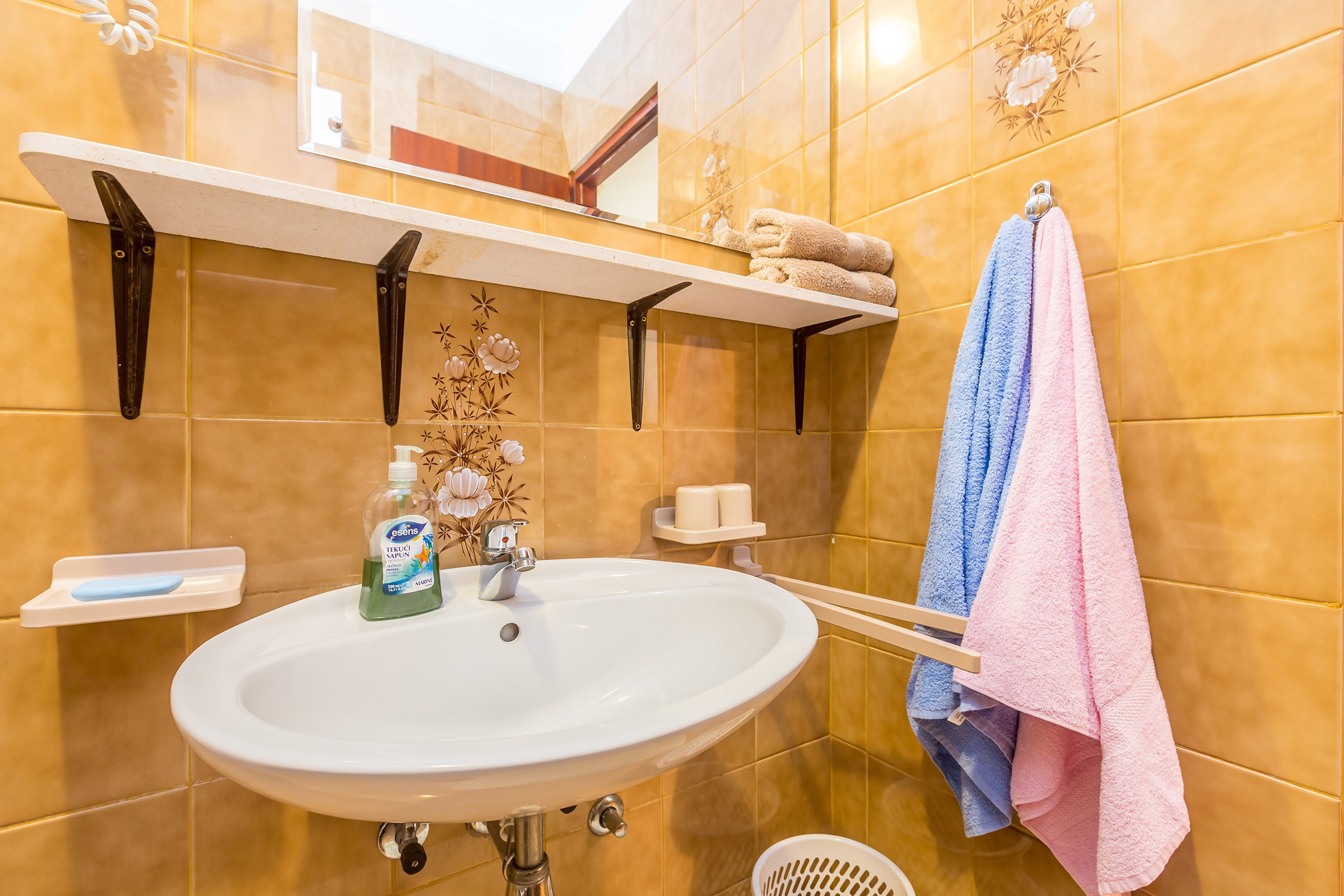 Studio flat with terrace and sea view Njivice, Krk  AS-a