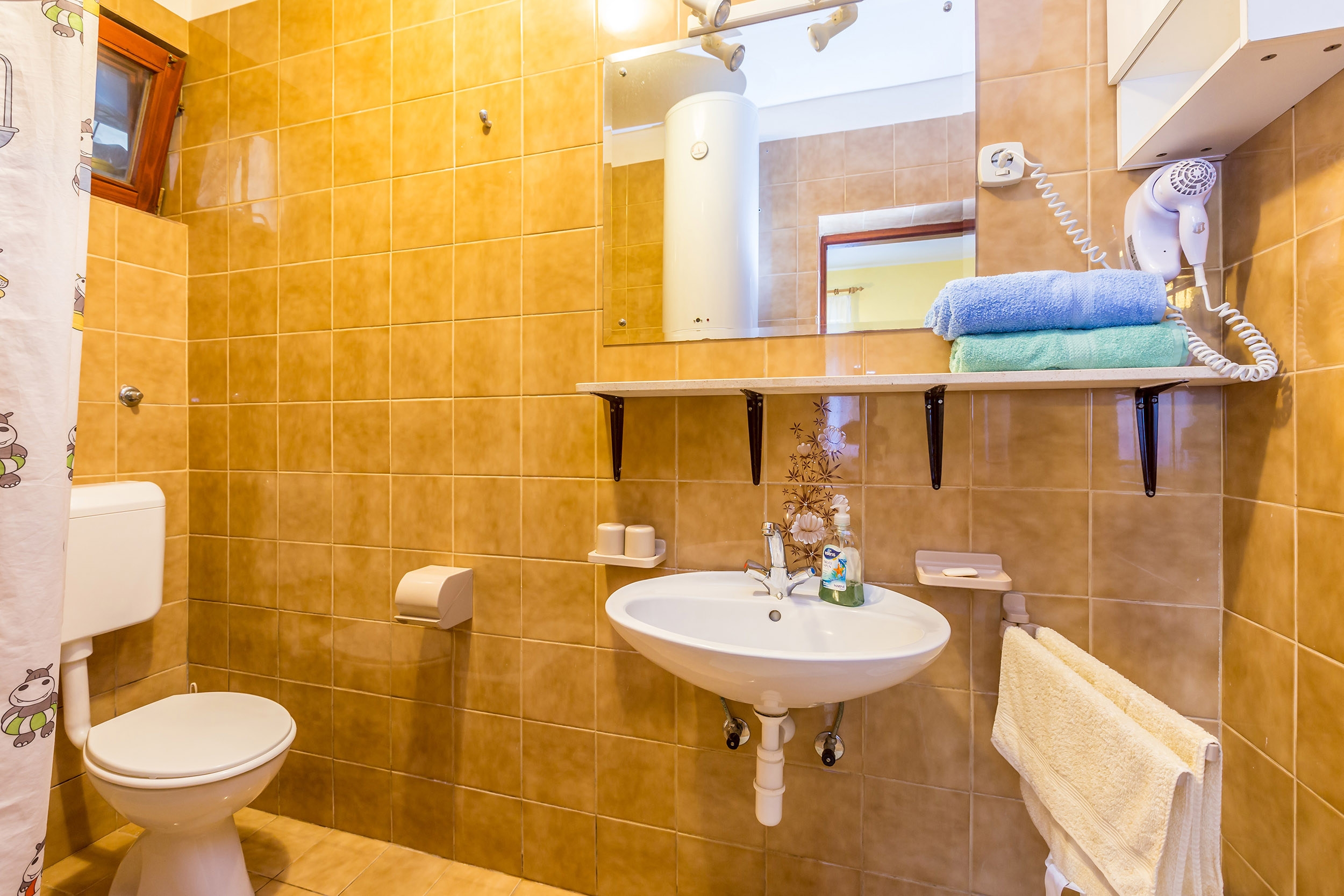Studio flat with terrace and sea view Njivice, Krk  AS-b