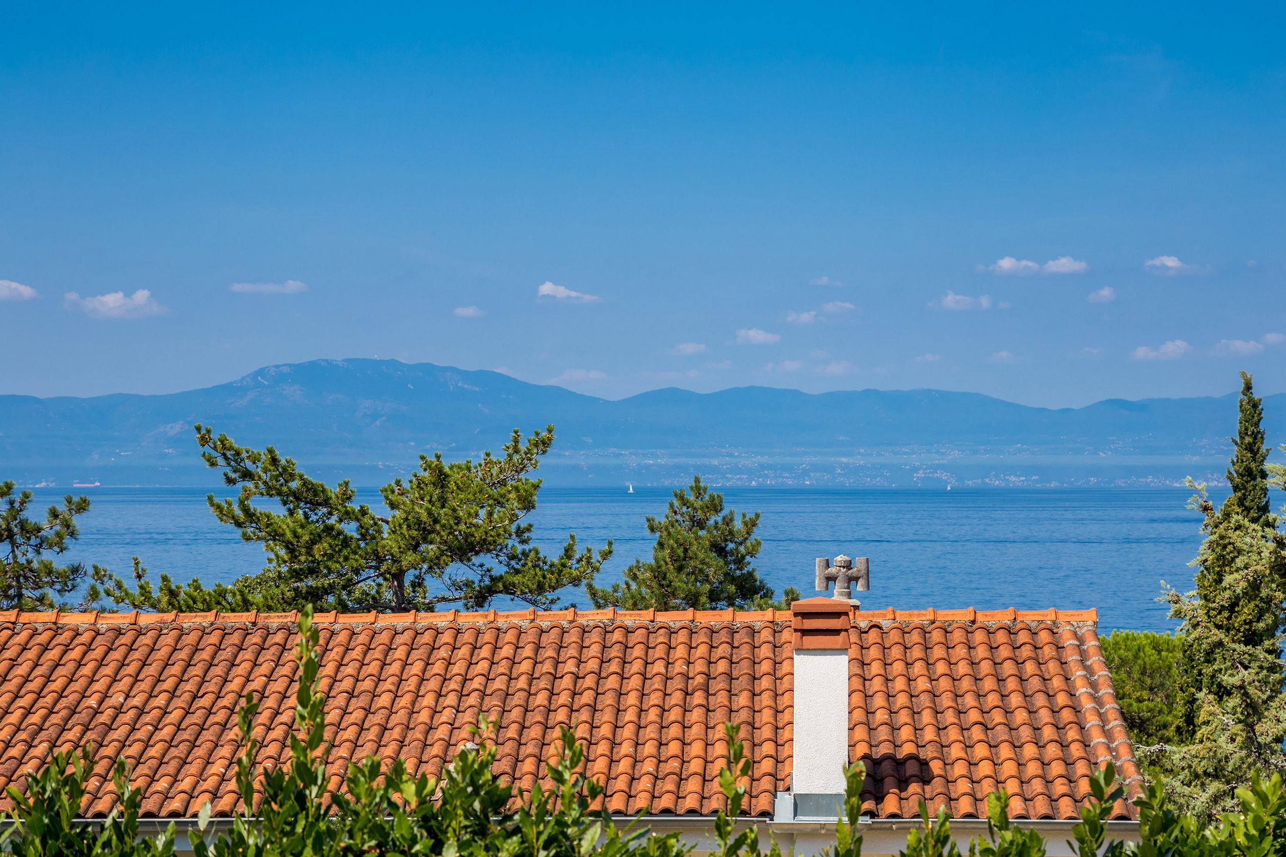 Studio flat with terrace and sea view Njivice, Krk  AS-b