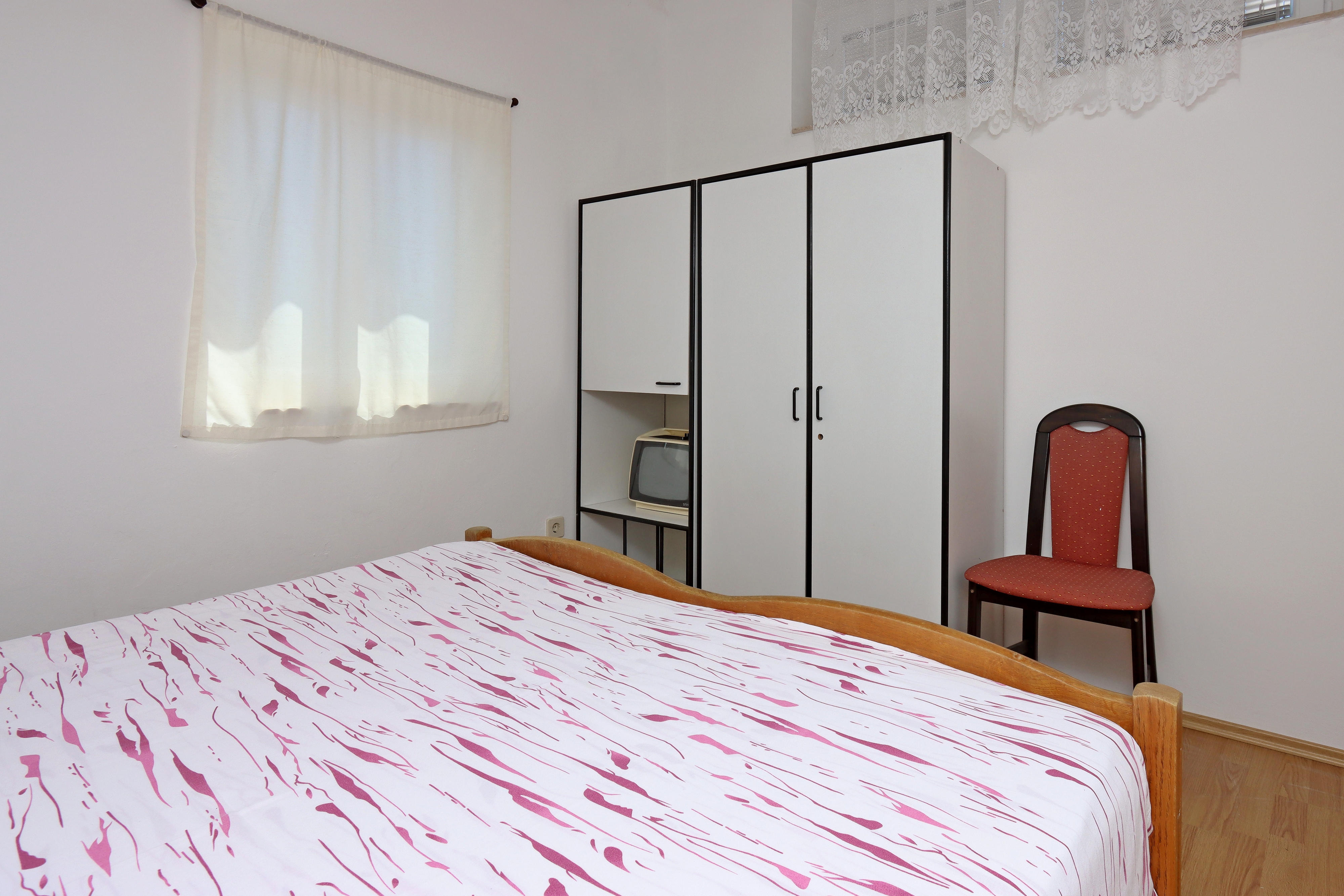Four bedroom apartment with terrace and sea view Punat, Krk  A-a