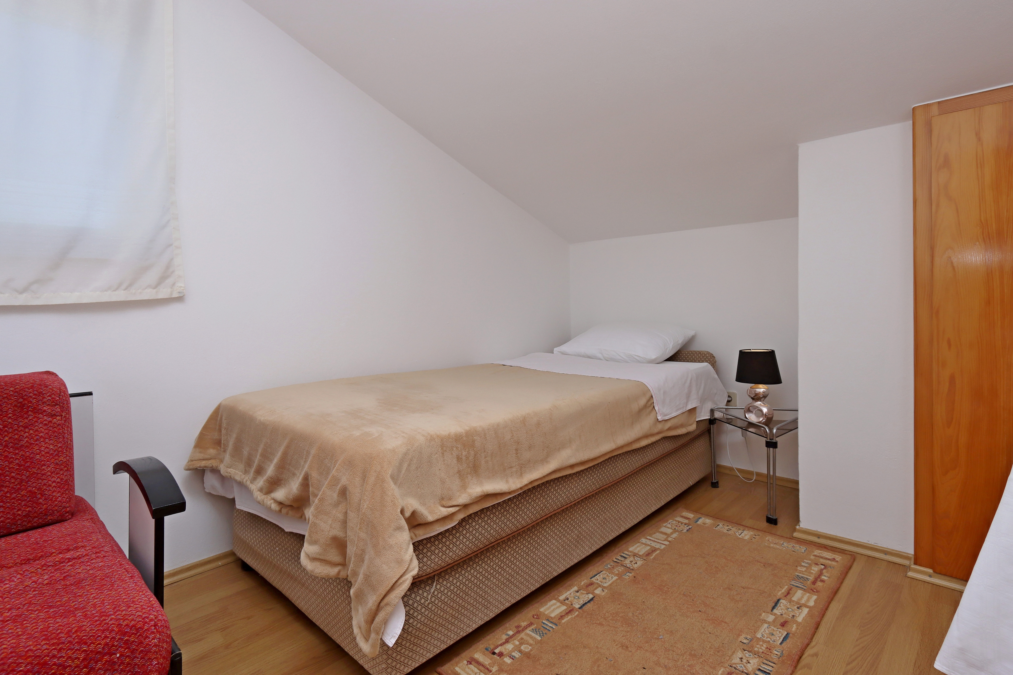 Four bedroom apartment with terrace and sea view Punat, Krk  A-a