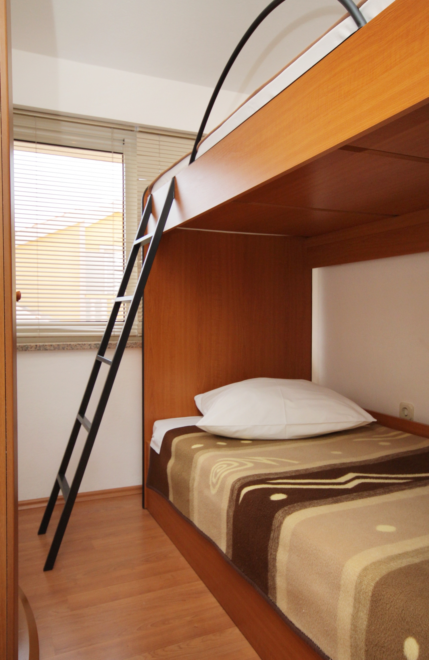 Two bedroom apartment with air-conditioning Punat, Krk (A-5343-b)
