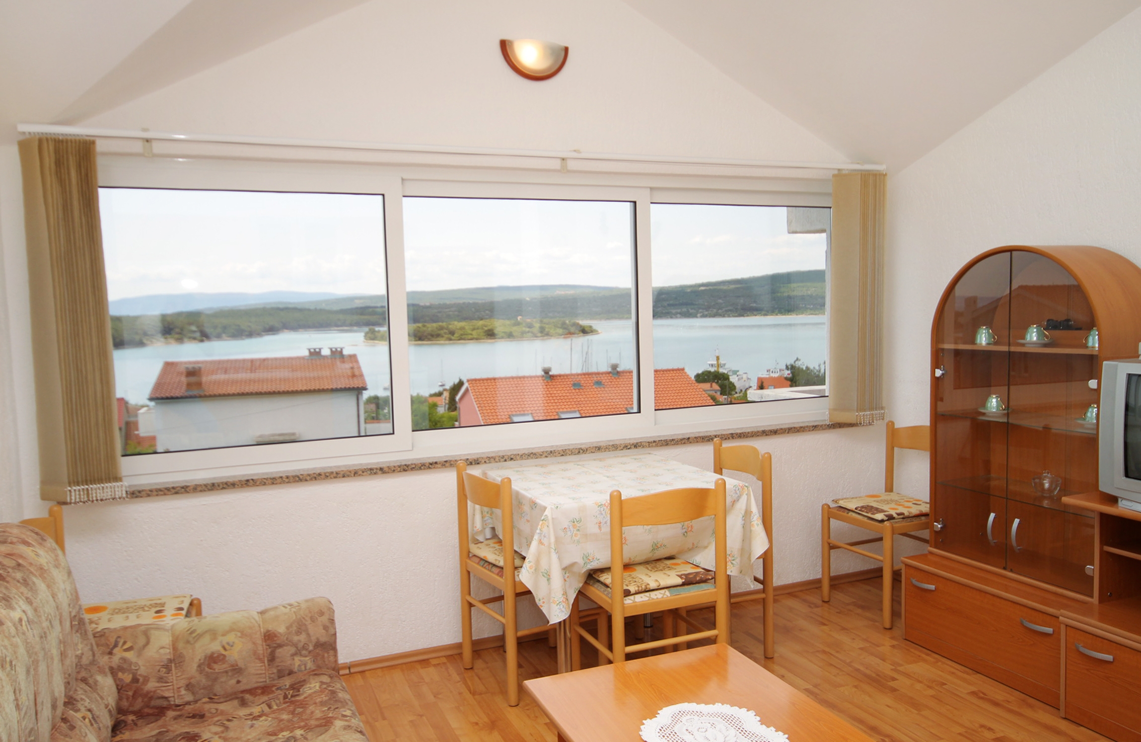 Two bedroom apartment with air-conditioning Punat, Krk (A-5343-b)