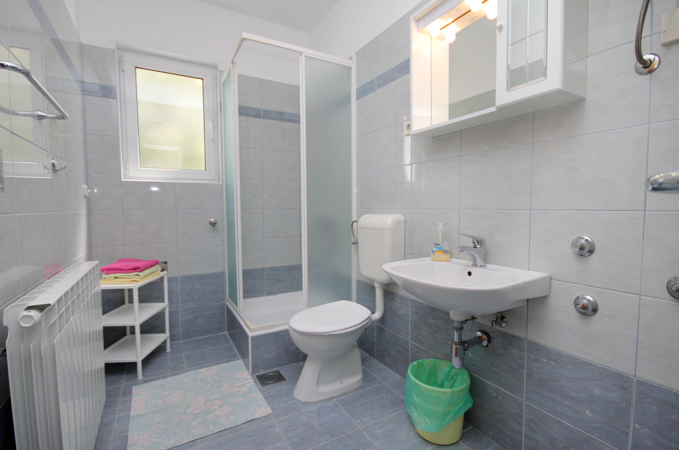 Two bedroom apartment with terrace and sea view Punat, Krk (A-5343-d)