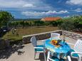 Punat, Terrasse dans l’hébergement en type apartment, avec la vue sur la mer, animaux acceptés et WiFi.