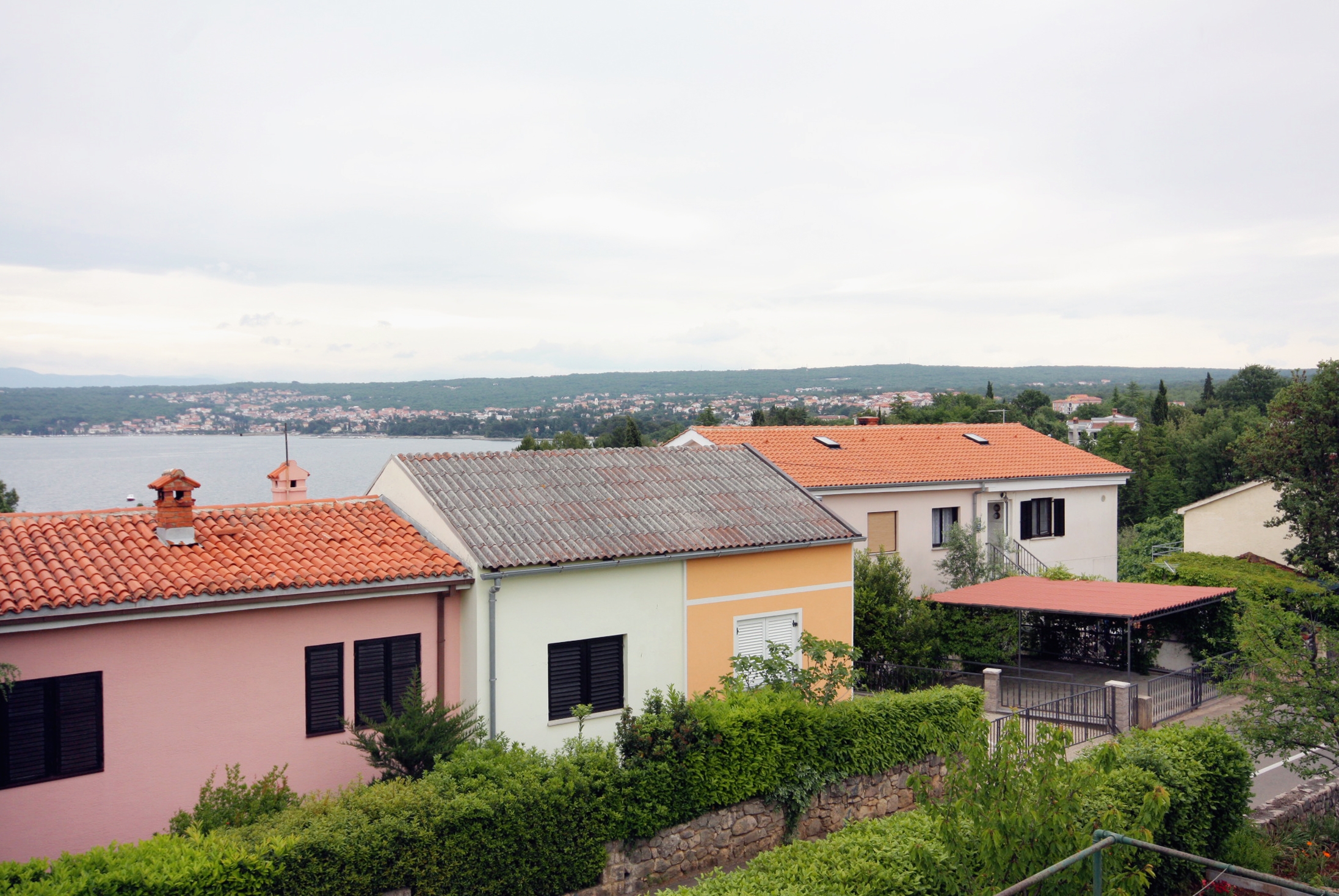 Three bedroom apartment with terrace and sea view Vantačići, Krk  A-a