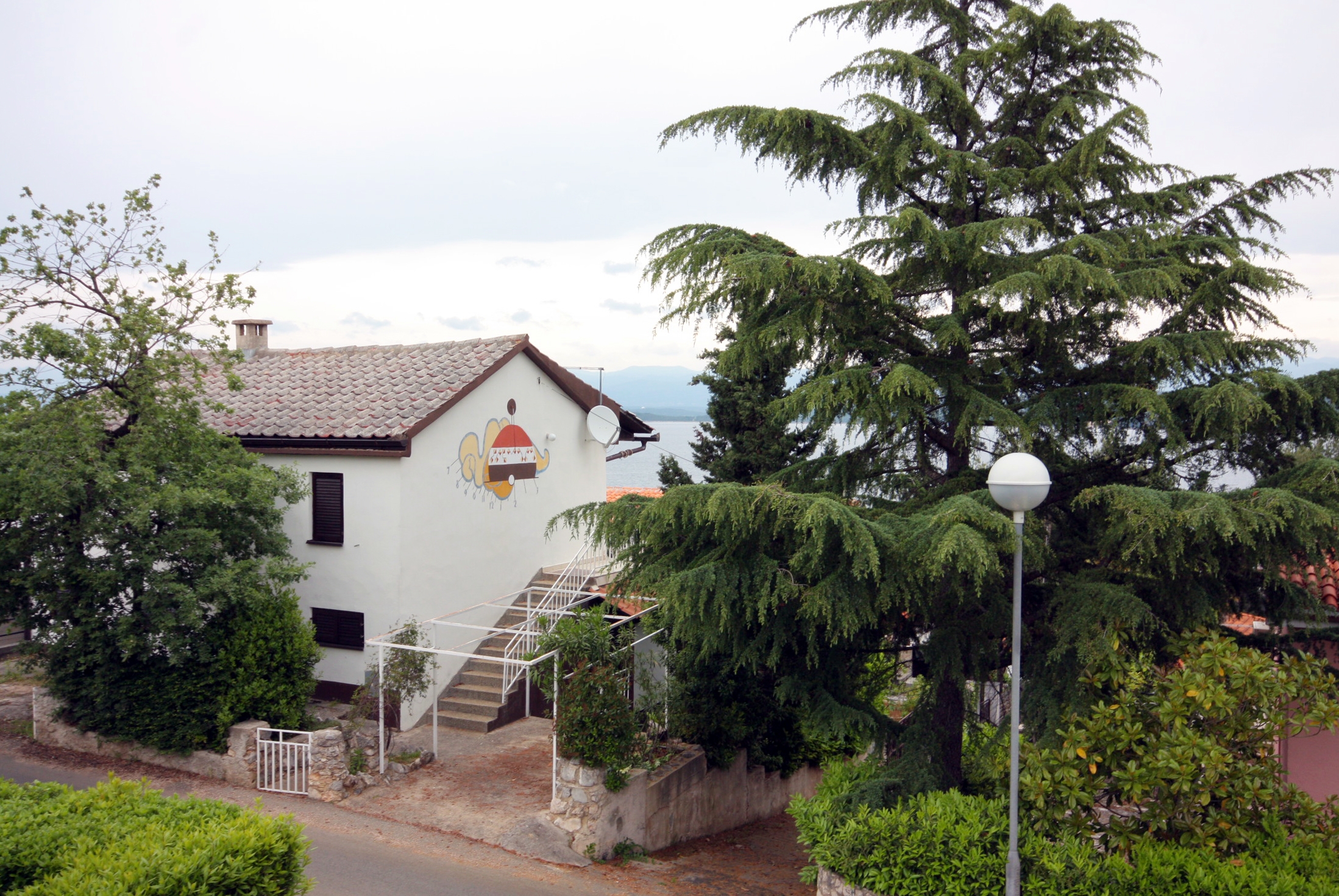 Three bedroom apartment with terrace and sea view Vantačići, Krk  A-a
