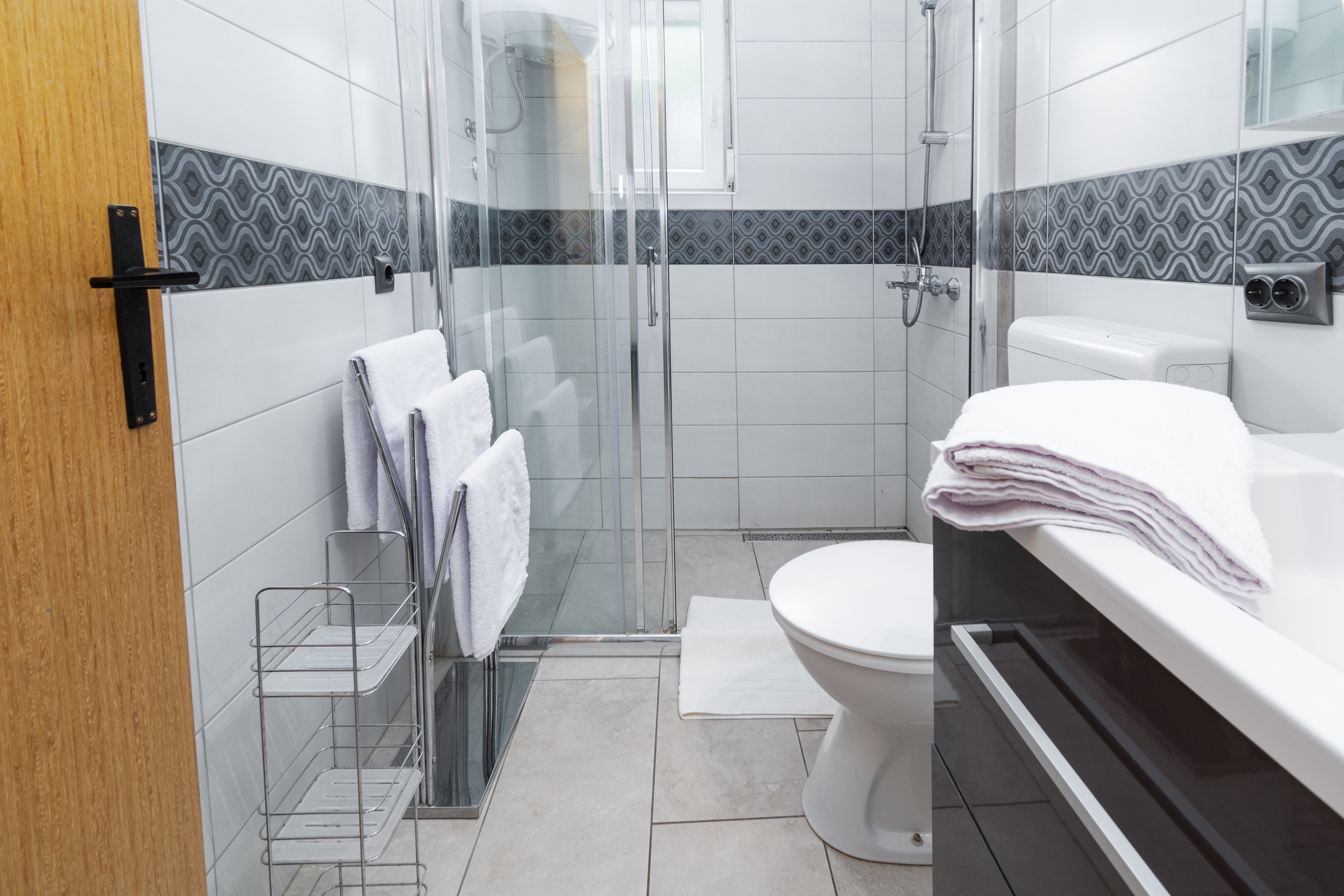 Two bedroom apartment with terrace and sea view Punat, Krk  A-a