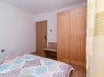 Punat, Schlafzimmer 2 in folgender Unterkunftsart apartment, Haustiere erlaubt und WiFi.