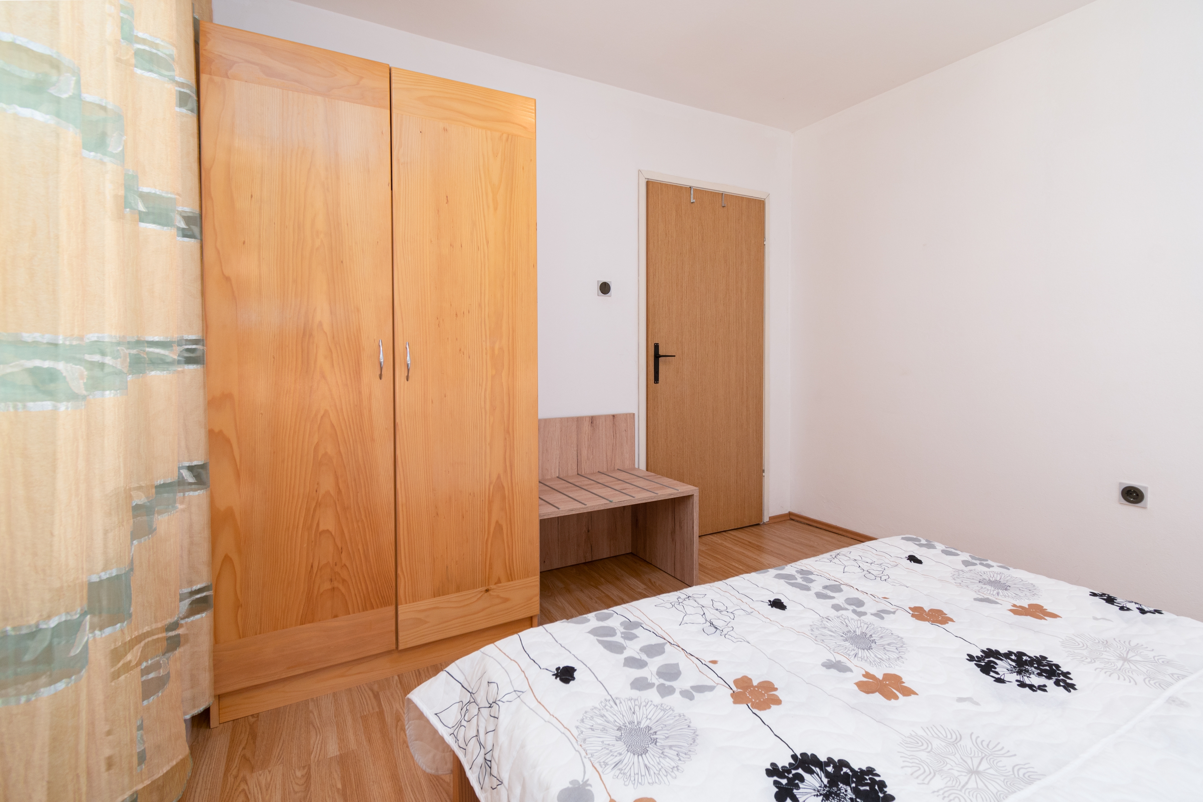 Two bedroom apartment with terrace and sea view Punat, Krk  A-a