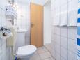 Bathroom Punat, Bathroom in the apartment, (pet friendly) and WiFi.