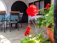 Punat, Terrasse dans l’hébergement en type apartment, avec la vue sur la mer, animaux acceptés et WiFi.