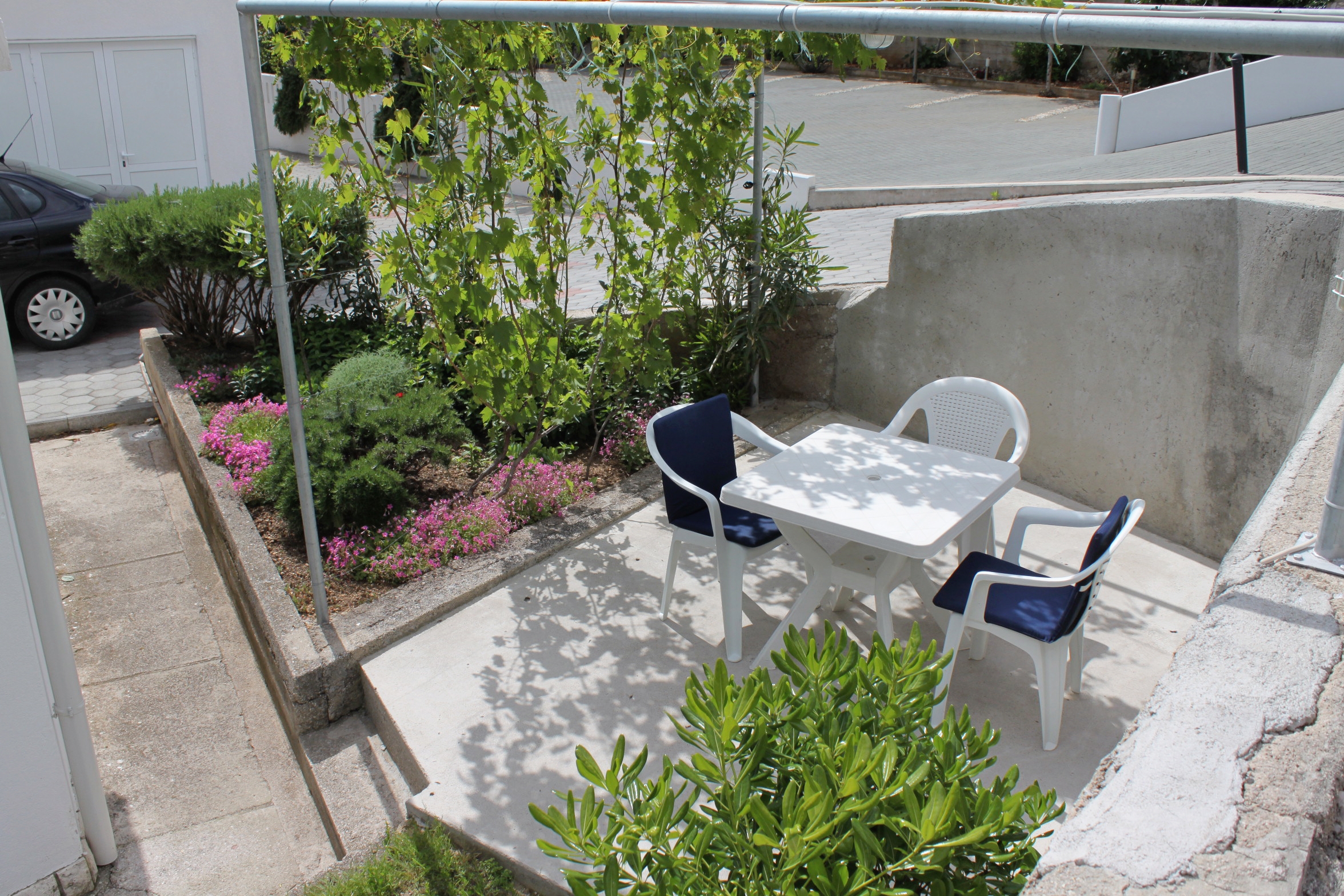 One bedroom apartment with terrace Baška, Krk  A-a