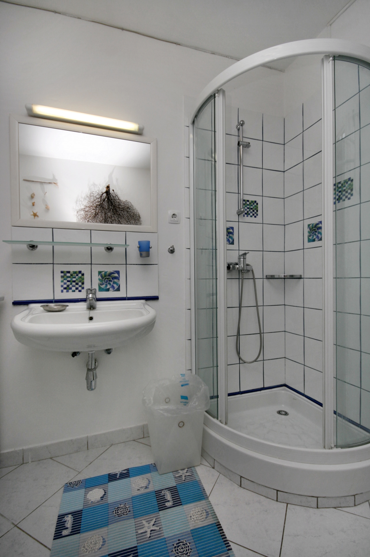 Two bedroom apartment with terrace and sea view Selce, Crikvenica  A-a