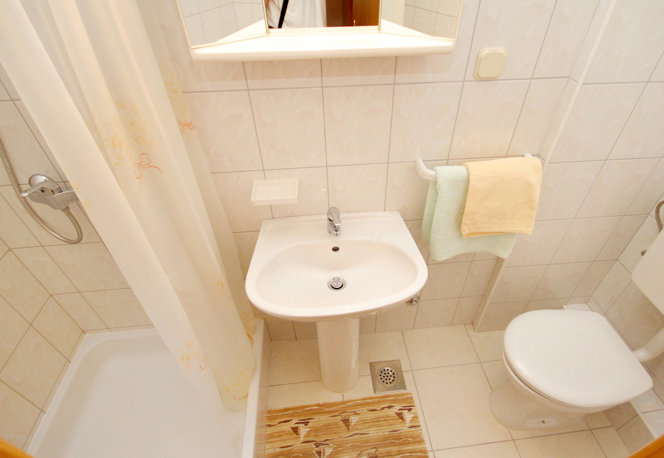 Dvosobni apartma S teraso Krk  A-a