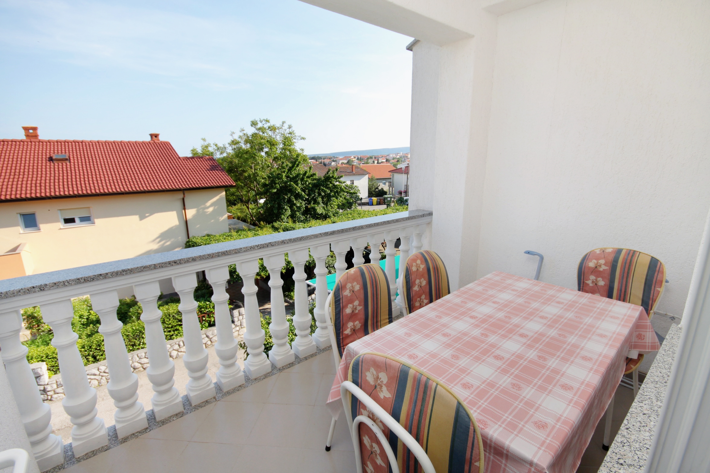 Dvosobni apartma S teraso Krk  A-a