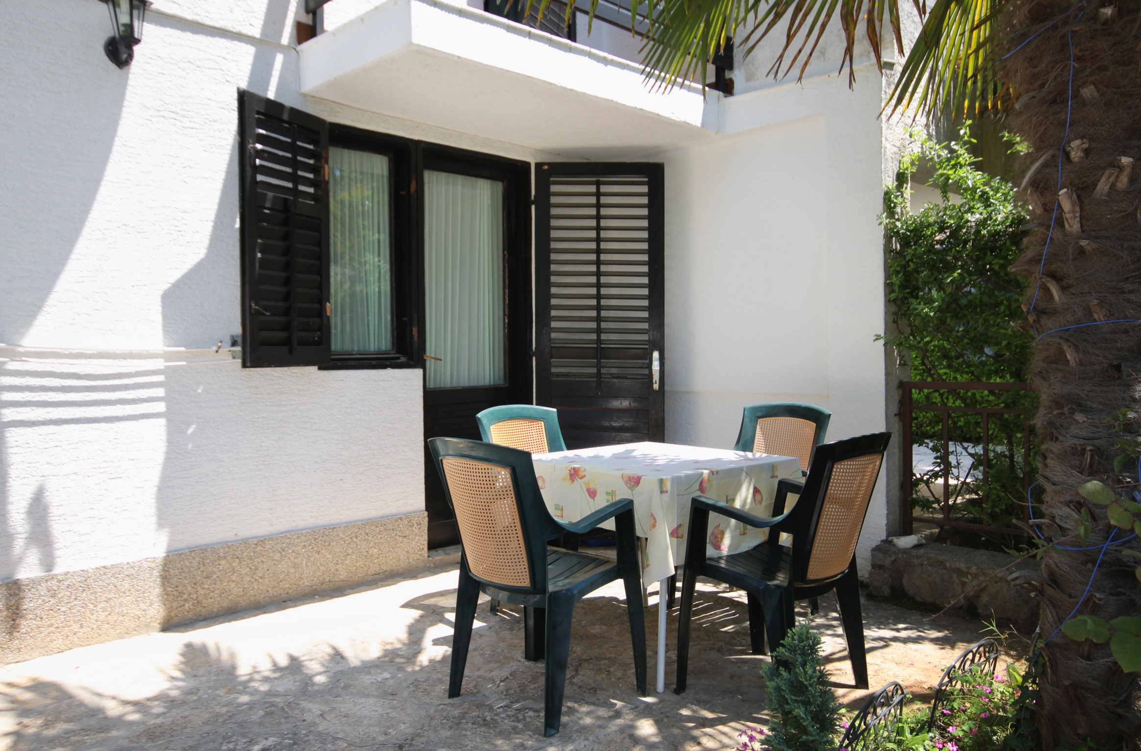 One bedroom apartment with terrace Artatore, Lošinj  A-b