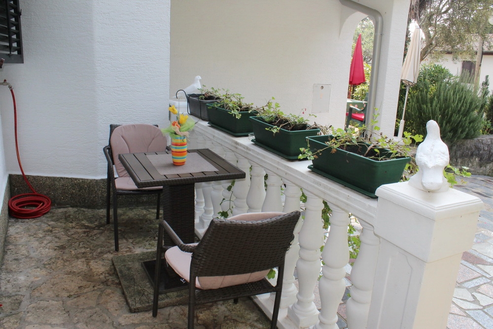 One bedroom apartment with terrace Artatore, Lošinj  A-c