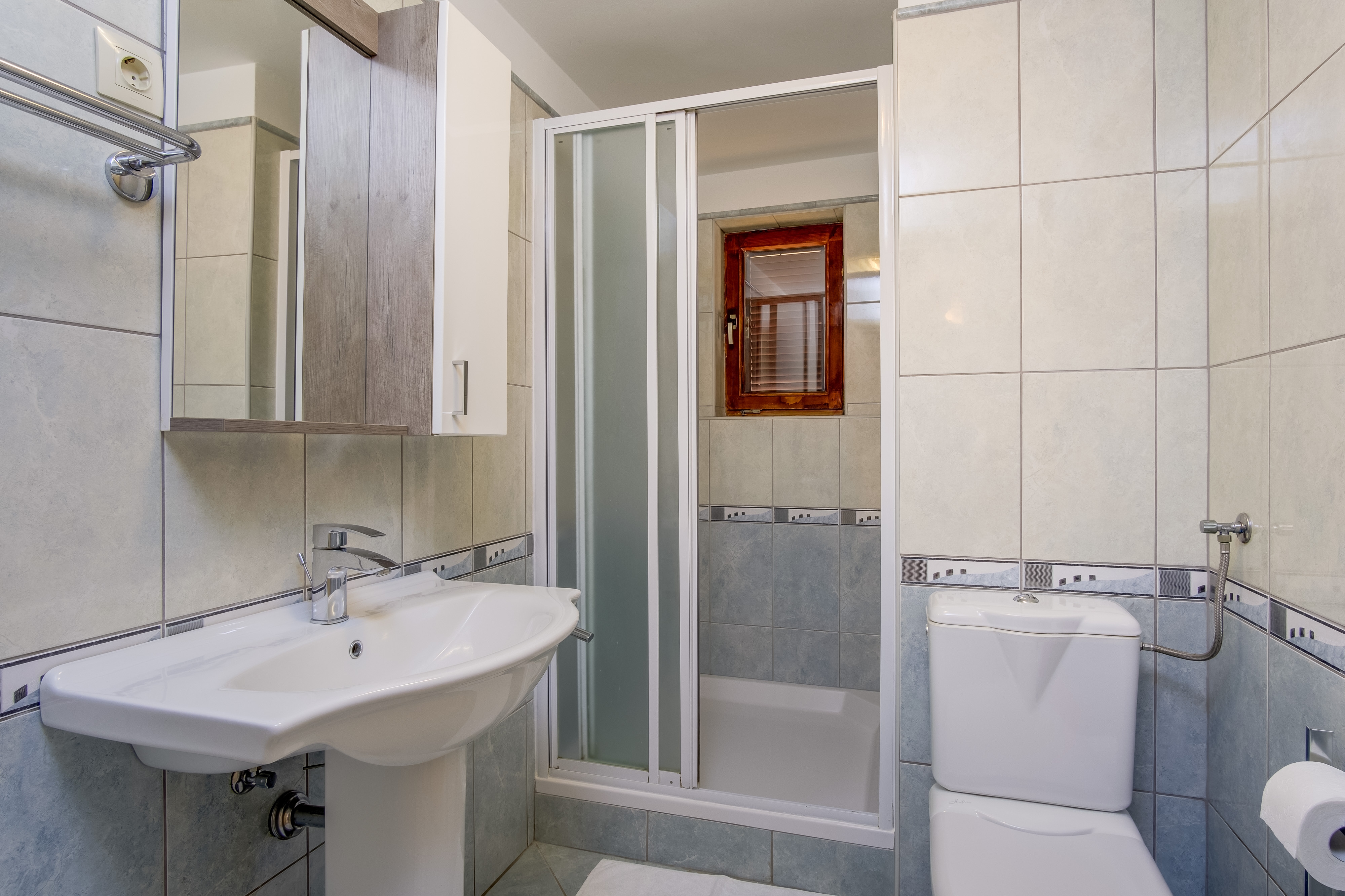 Two bedroom apartment near beach Mali Lošinj, Lošinj (A-5391-a)