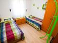 Vrbnik, Dormitorio 2 in the apartment, (pet friendly) y WiFi.