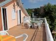Njivice, Терраса в размещении типа apartment, с видом на море и WiFi.