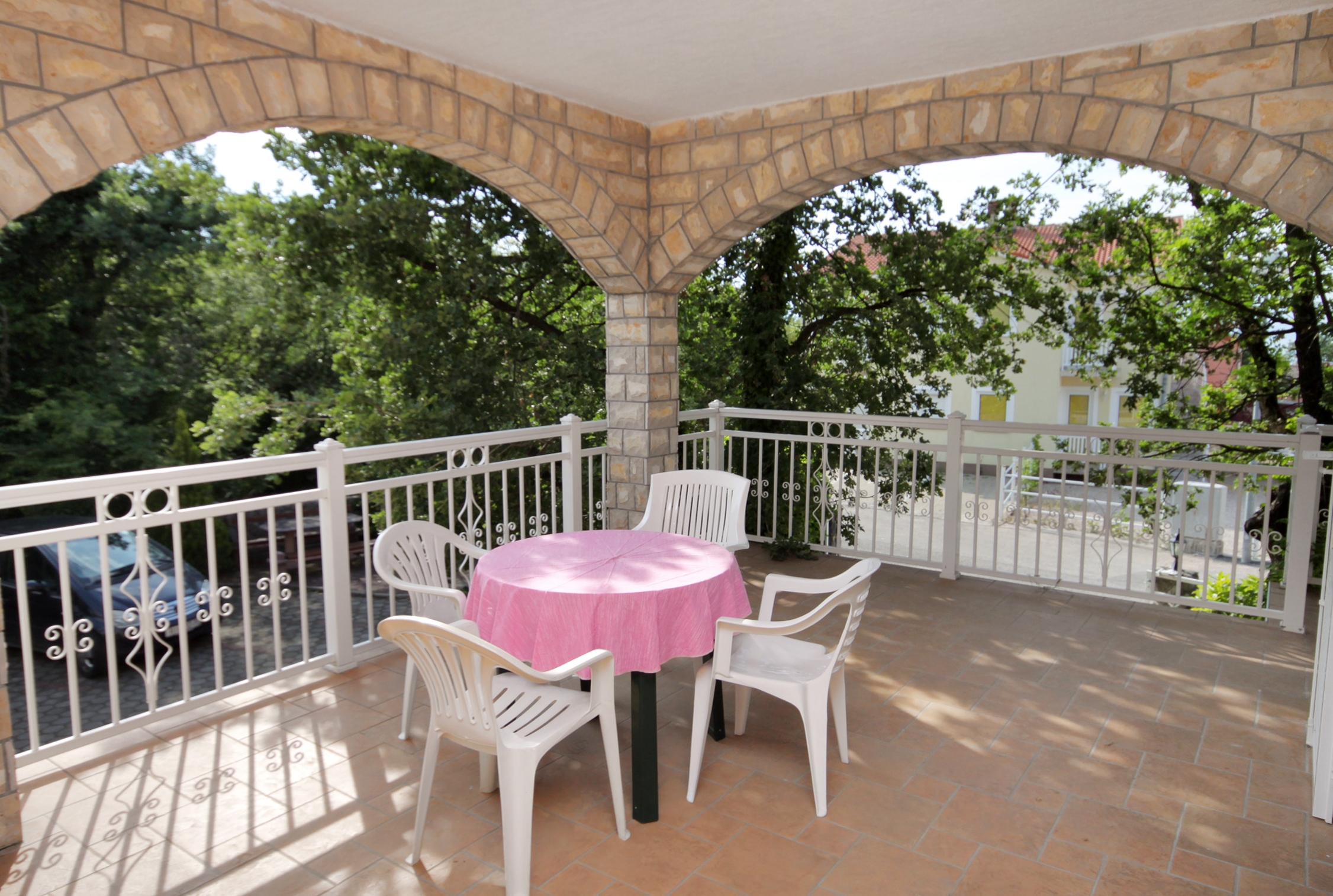 Two bedroom apartment with terrace Njivice, Krk (A-5398-d)
