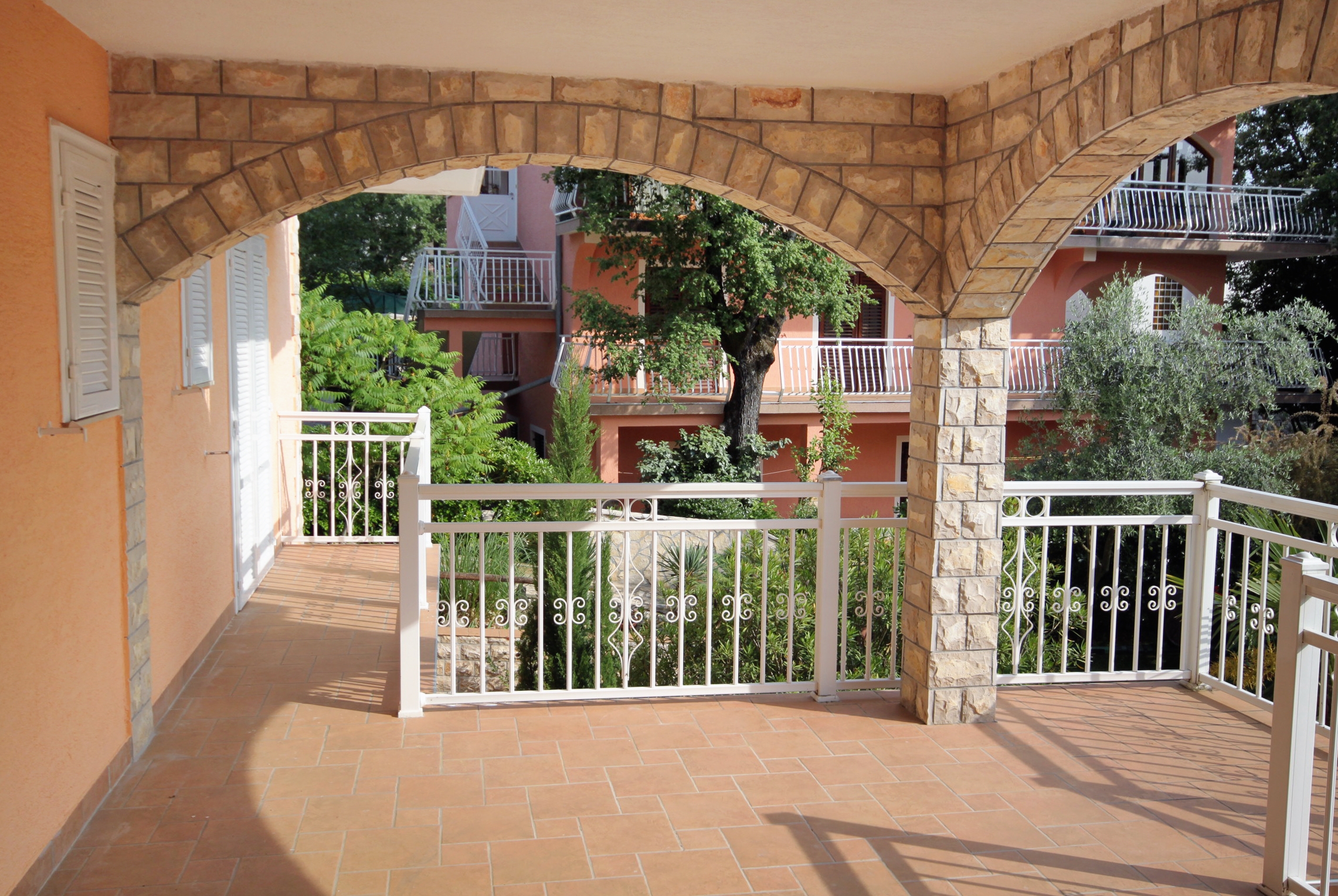 Two bedroom apartment with terrace Njivice, Krk  A-d