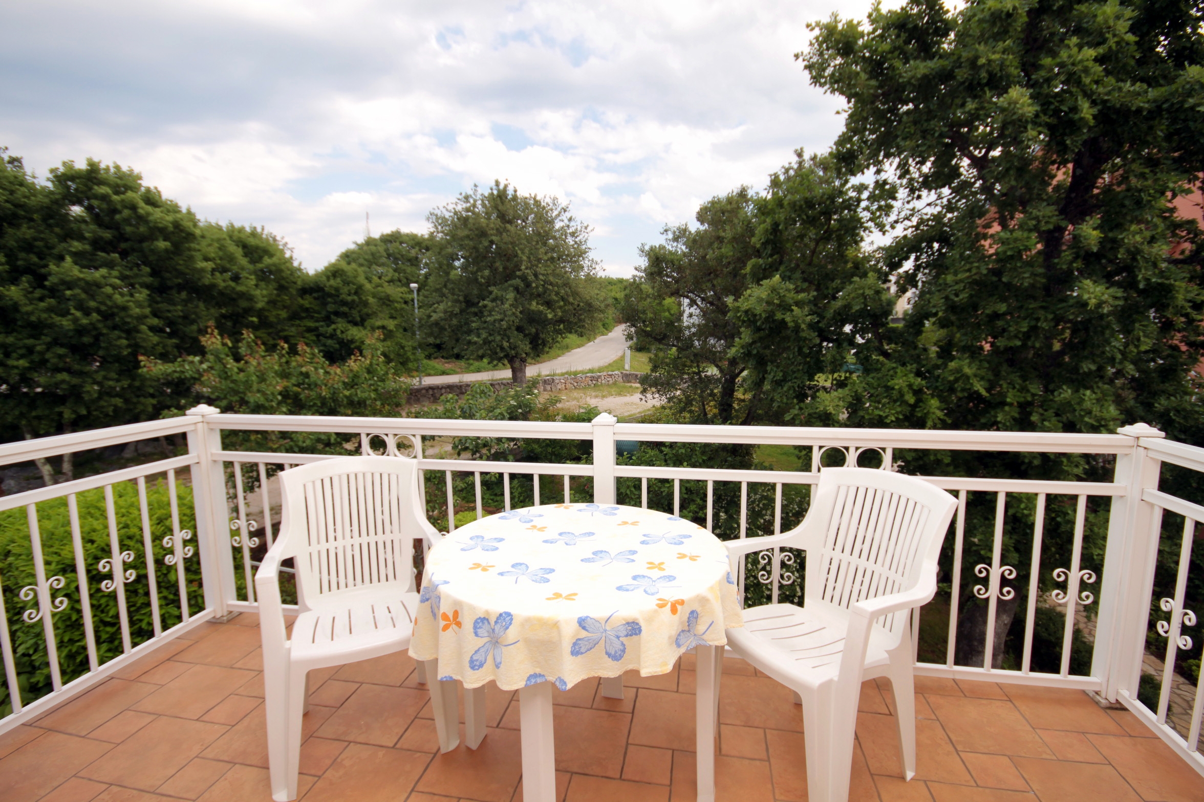 Room with terrace Njivice, Krk (S-5398-c) Room with terrace Njivice, Krk (S-5398-c)