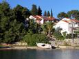 Vrboska, Hvar, Alloggio 540 - Appartamenti e camere vicino al mare con la spiaggia rocciosa.