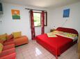 Krk, Bedroom in the studio-apartment, WiFi.