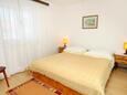 Bedroom 2 Vrboska, Bedroom 2 in the apartment, air condition available and WiFi.