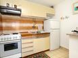 Kuhinja Vrboska, Kuhinja u smještaju tipa apartment, WiFi.