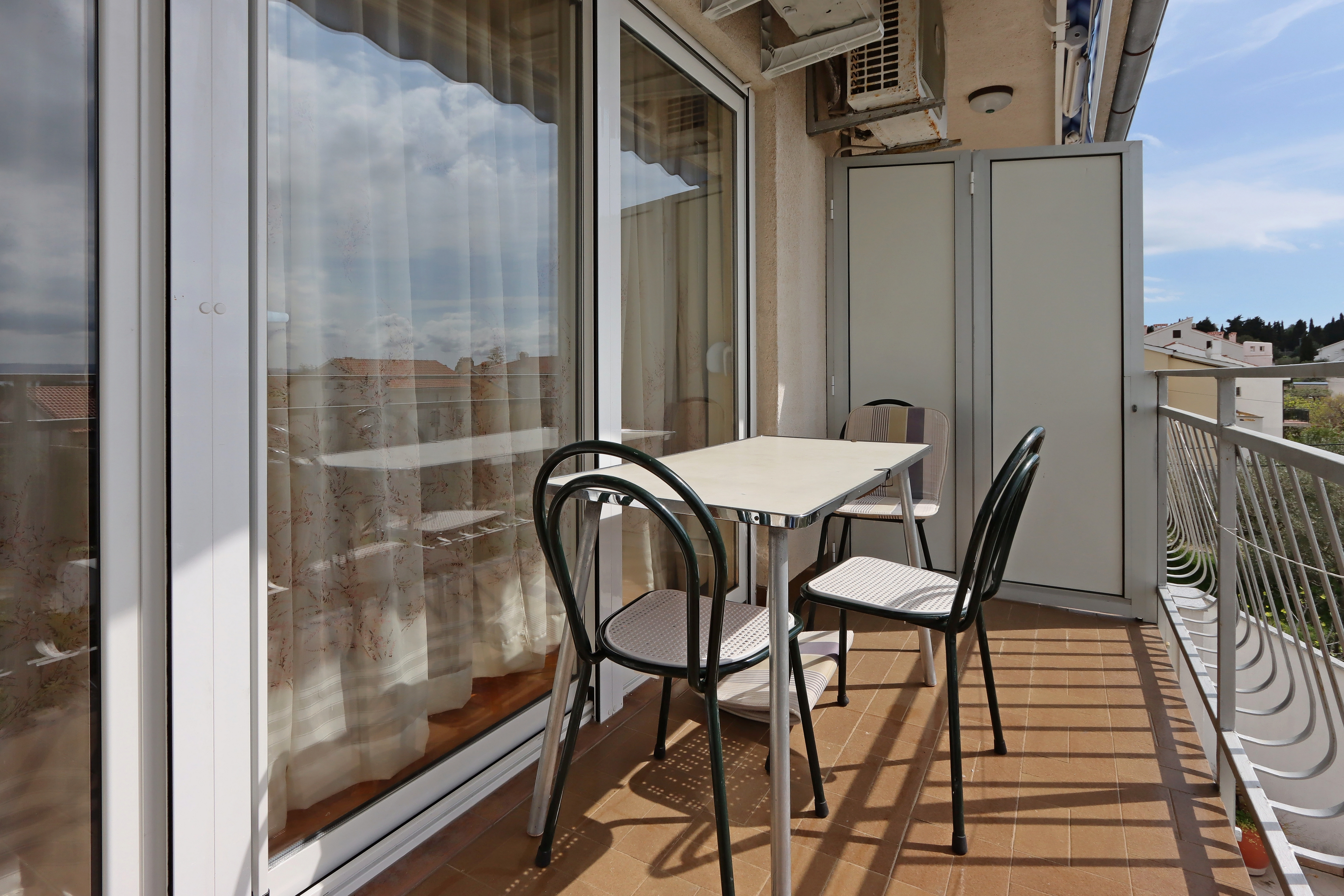 Two bedroom apartment with balcony and sea view Punat, Krk  A-a