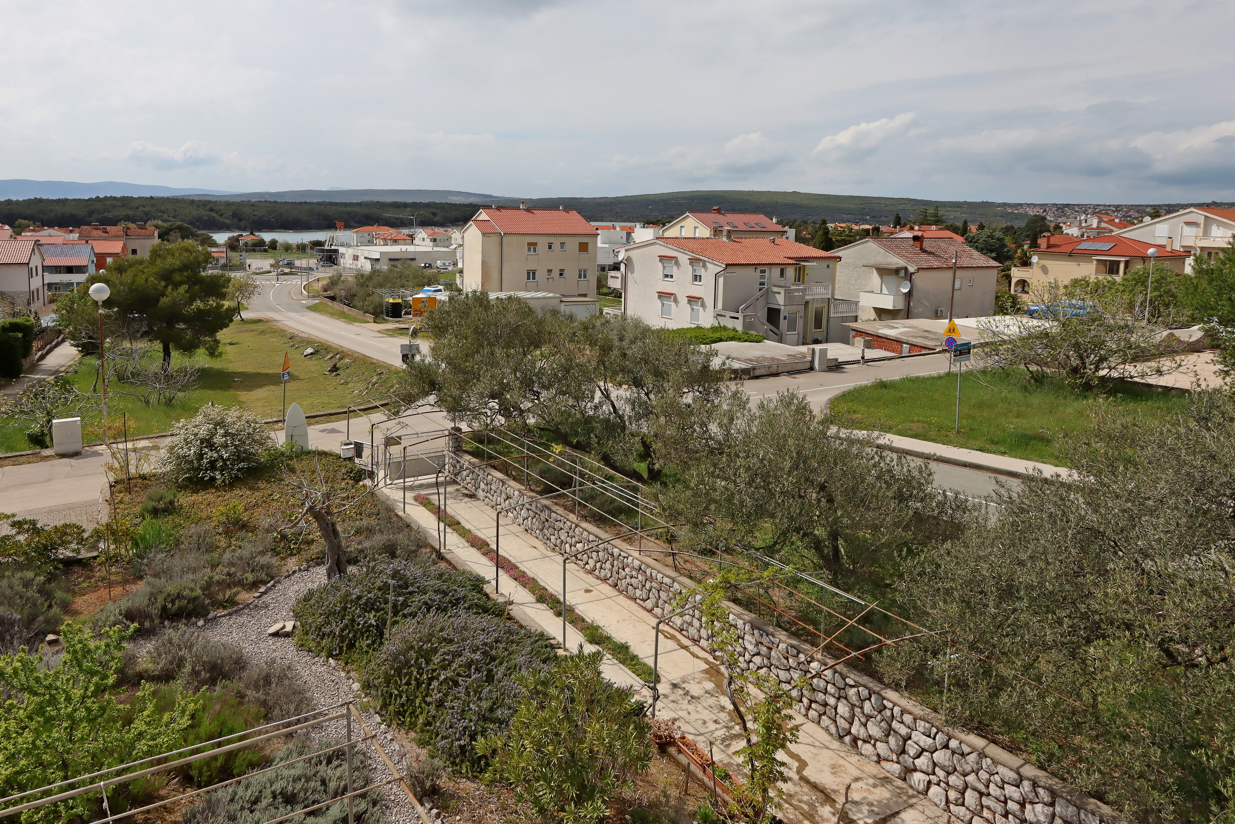 Two bedroom apartment with balcony and sea view Punat, Krk  A-a