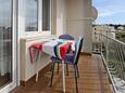 Punat, Balcon dans l’hébergement en type apartment, avec la vue sur la mer, animaux acceptés et WiFi.