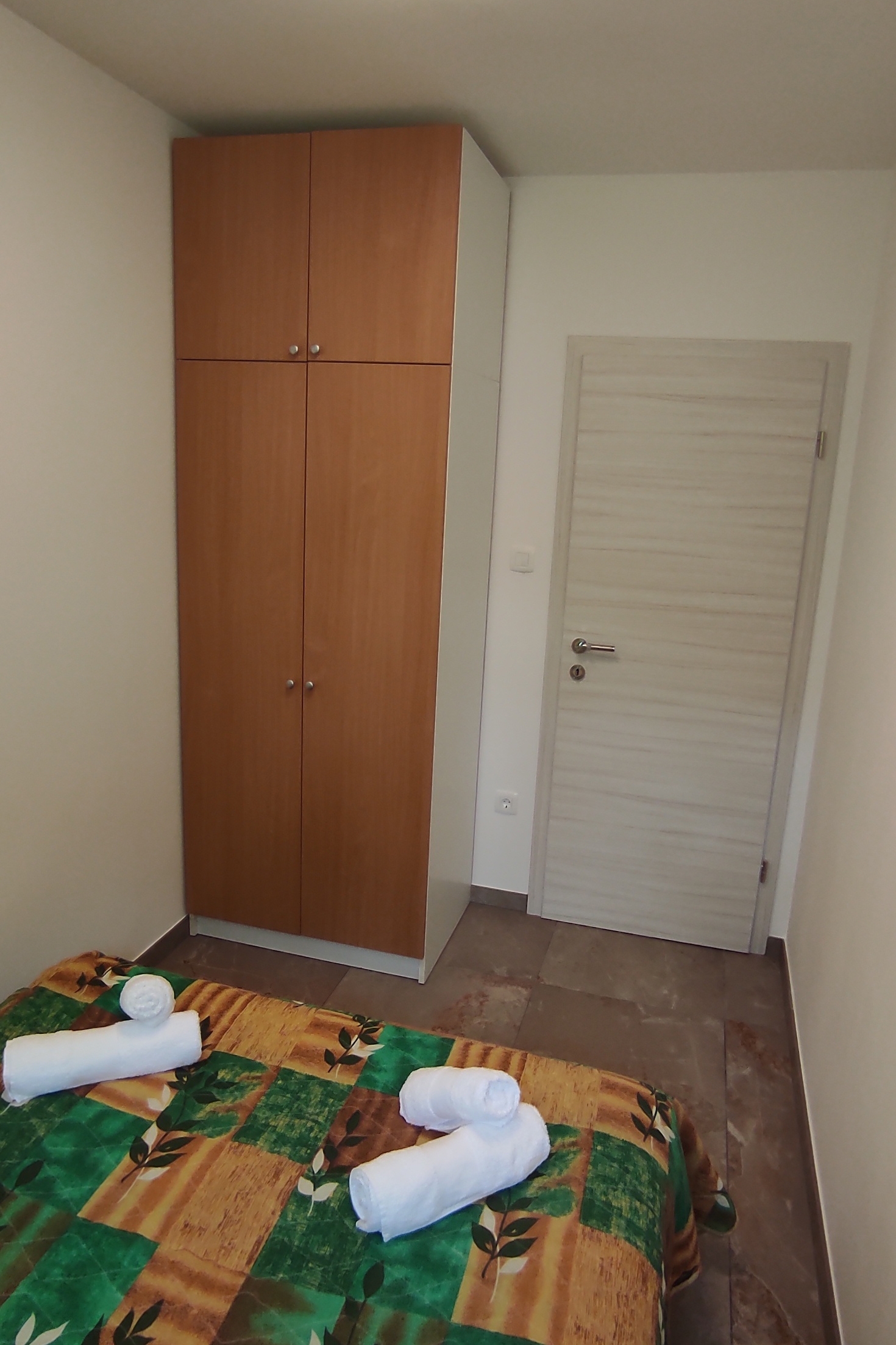 Two bedroom apartment with terrace Punat, Krk  A-c
