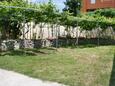 Parkiralište Baška, Krk, Parkiralište 5411 - Apartmani sa šljunčanom plažom.