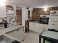 Kuchyně Kornić, Kuchyně v ubytování typu apartment, domácí mazlíčci povoleni a WiFi.
