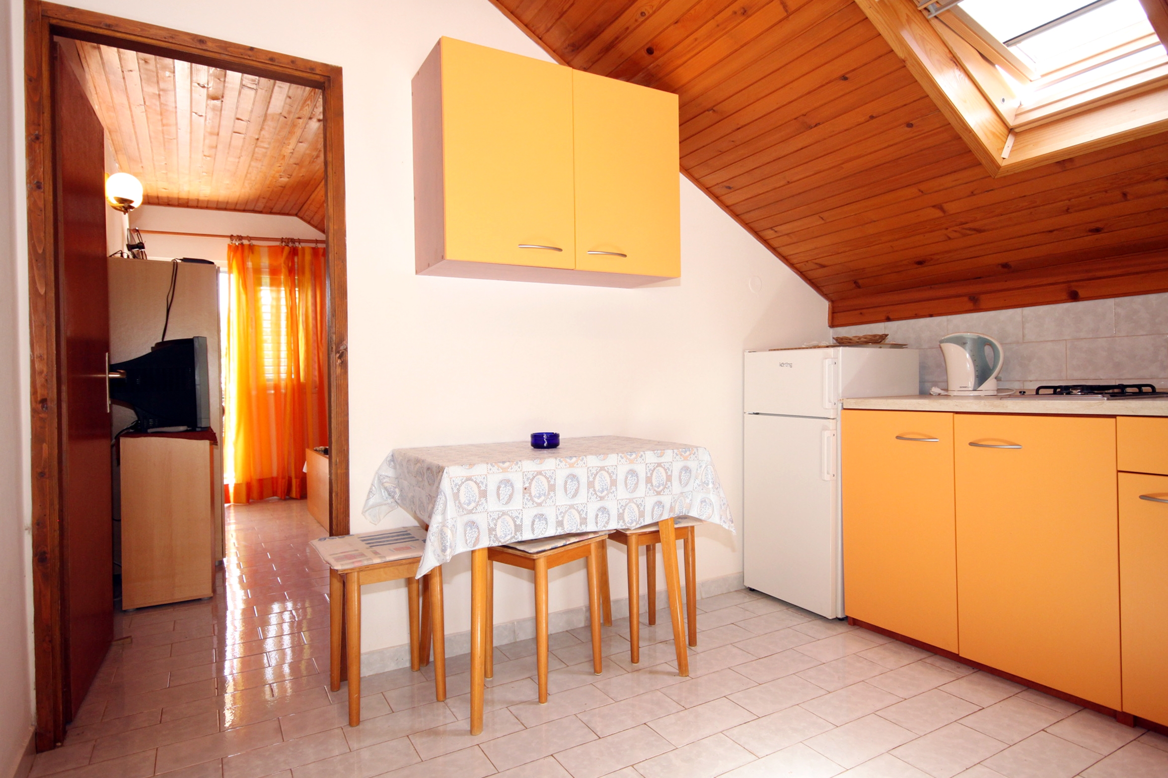 Studio flat near beach Basina, Hvar (AS-542-a) Studio flat near beach Basina, Hvar (AS-542-a)