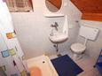 Koupelna Basina, Koupelna v ubytování typu studio-apartment, domácí mazlíčci povoleni a WiFi.