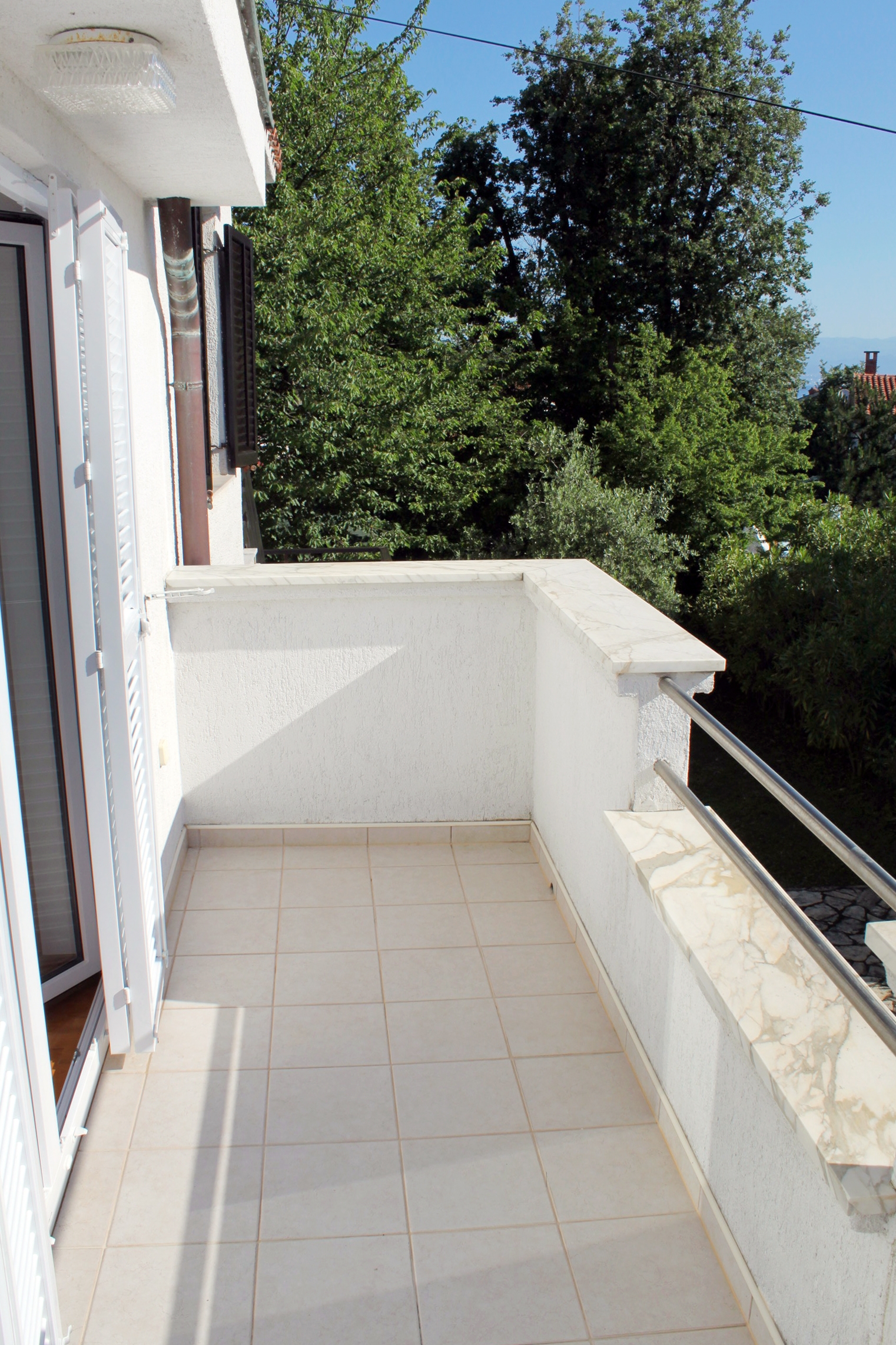 Three bedroom apartment with terrace Vantačići, Krk  A-a