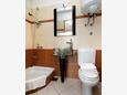 Badezimmer 3 Vrbnik, Badezimmer 3 in folgender Unterkunftsart house, Haustiere erlaubt und WiFi.