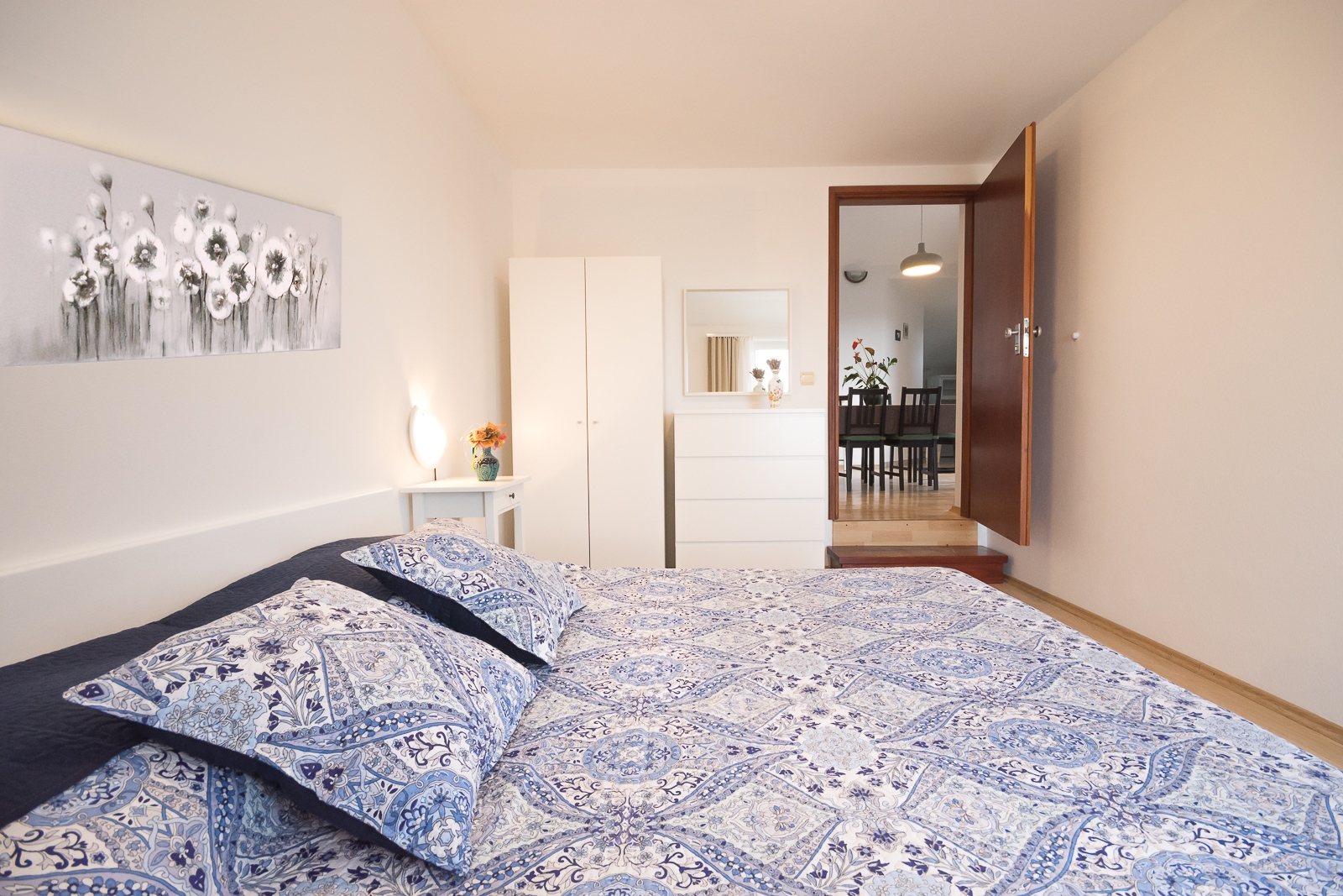 Two bedroom apartment with terrace and sea view Njivice, Krk (A-5427-a) Two bedroom apartment with terrace and sea view Njivice, Krk (A-5427-a)