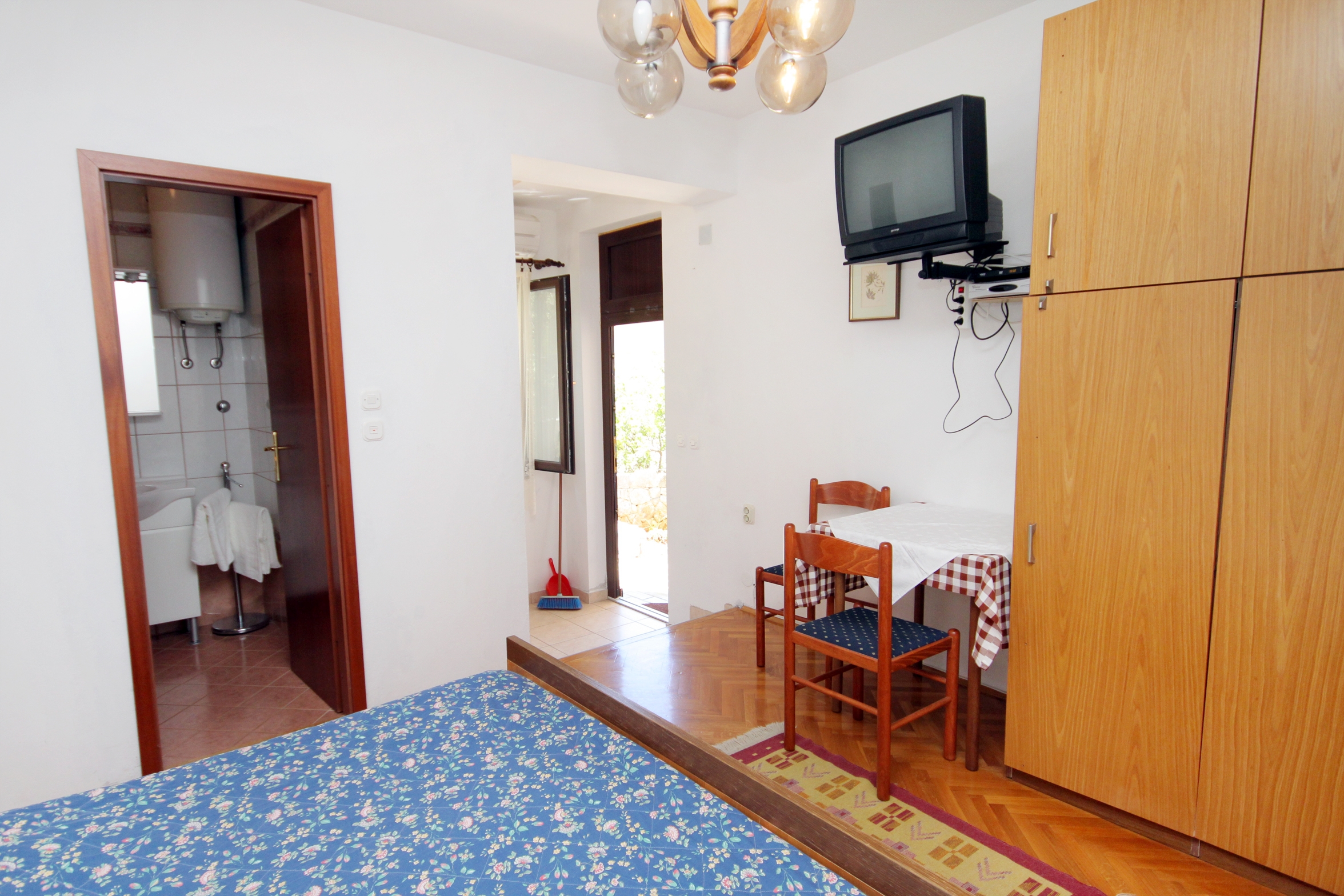 Studio flat with terrace and sea view Punat, Krk (AS-5428-a)