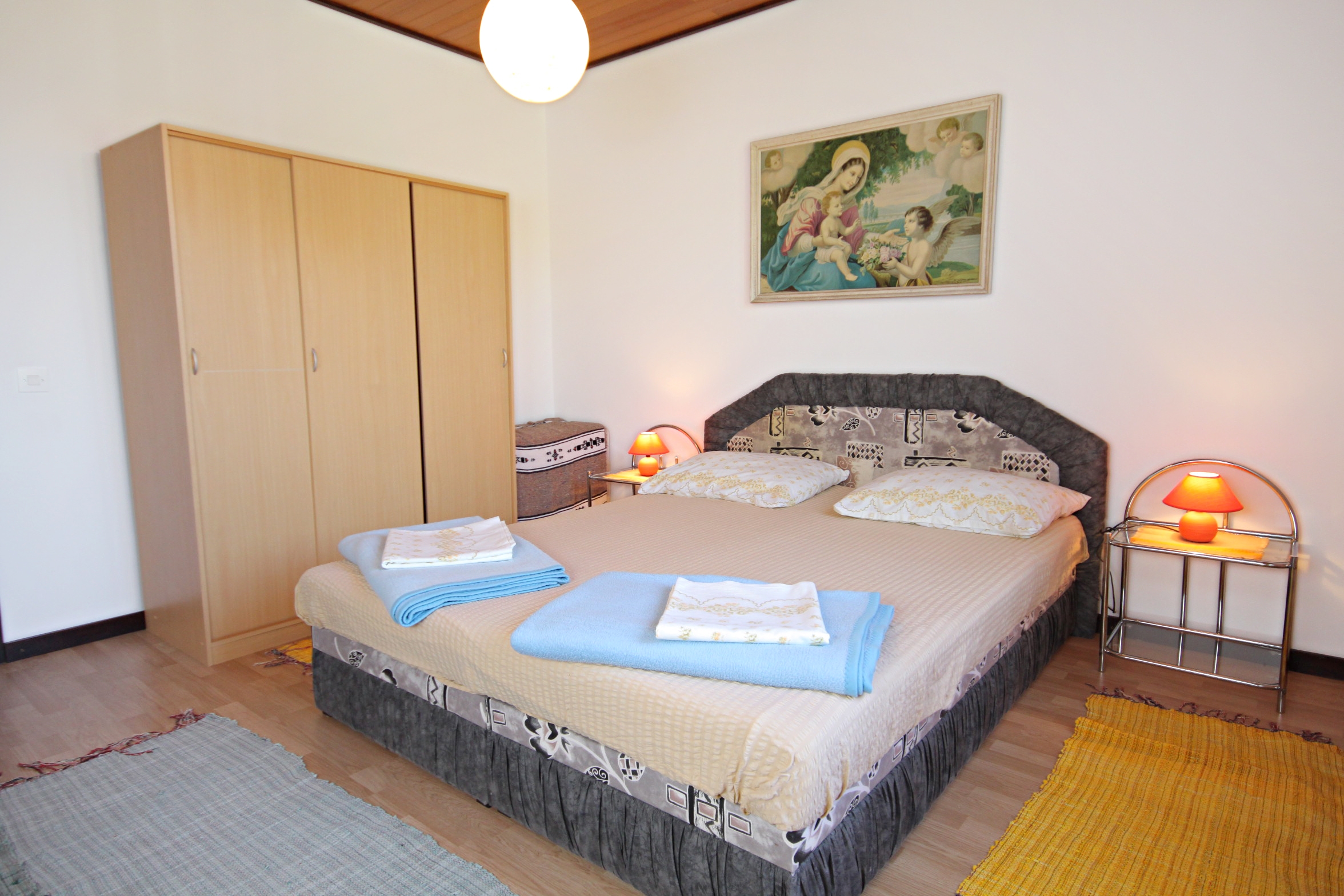 Two bedroom apartment with terrace and sea view Baška, Krk  A-a