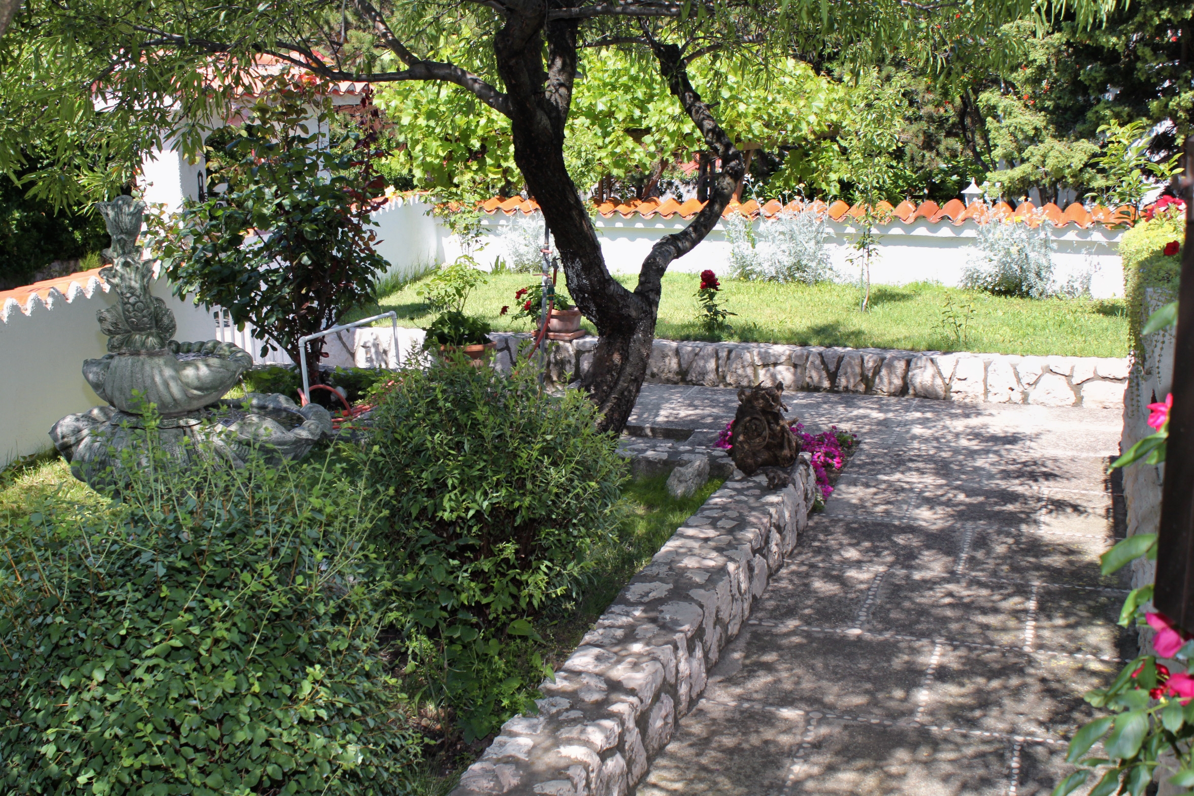 Two bedroom apartment with terrace and sea view Baška, Krk  A-a