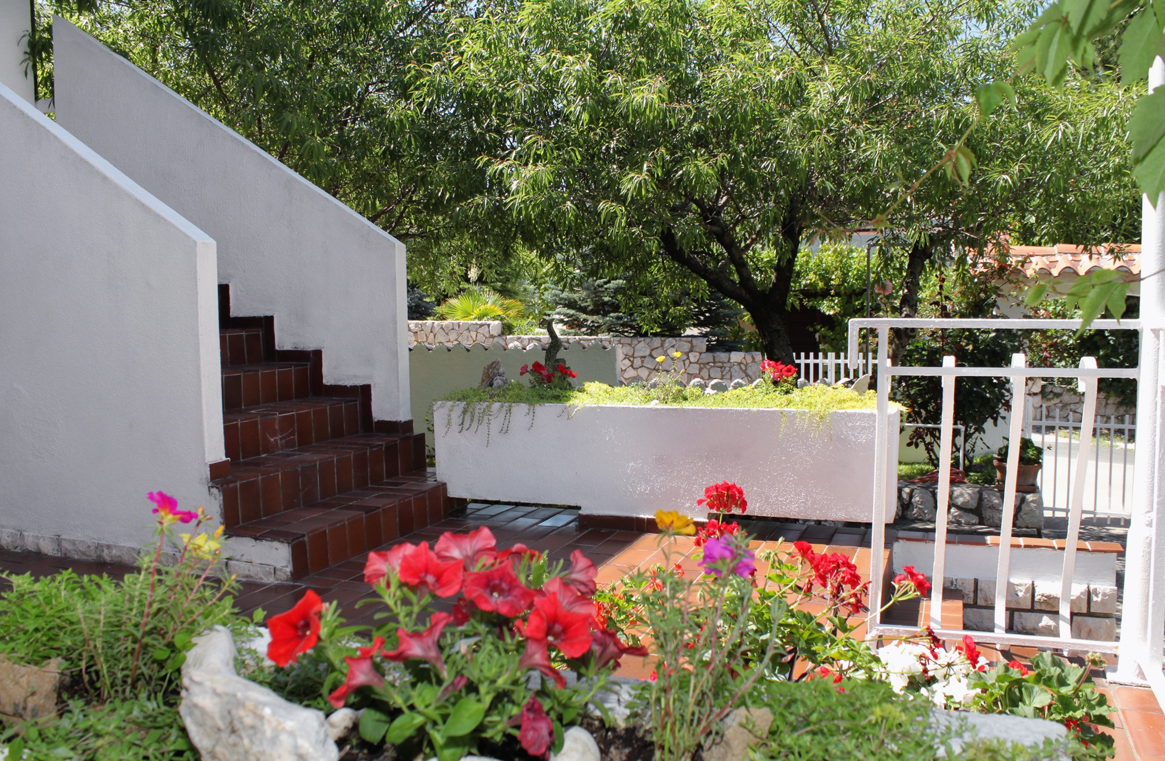 Two bedroom apartment with terrace and sea view Baška, Krk  A-a